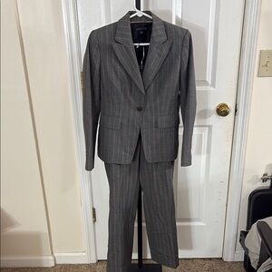 Anne Klein Gray Pinstripe Women’s Suit